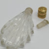 Flacon à sels ou de pâmoison, cristal et or, et son écrin en galuchat, vers 1809. – Image 6