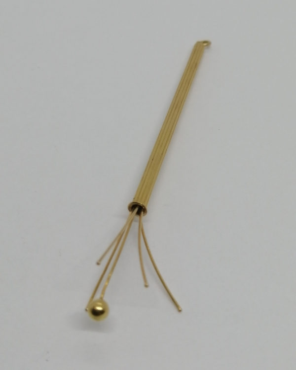Touilleur à champagne en or, façon stylet de poche, vers 1920-30. – Image 3