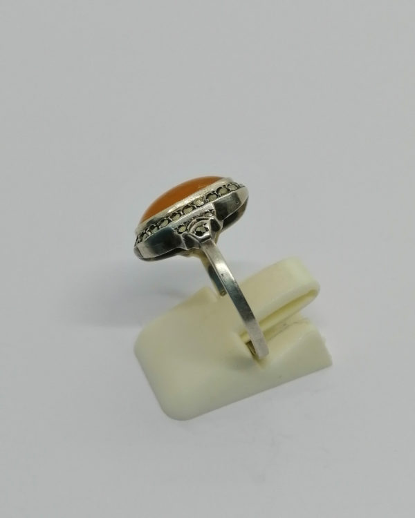 Bague argent, avec agate couleur caramel, et pavage de marcasites. – Image 2