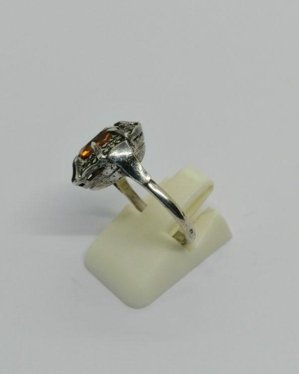 Bague argent, citrine ambrée et pavage de marcasites vers 1930. – Image 2