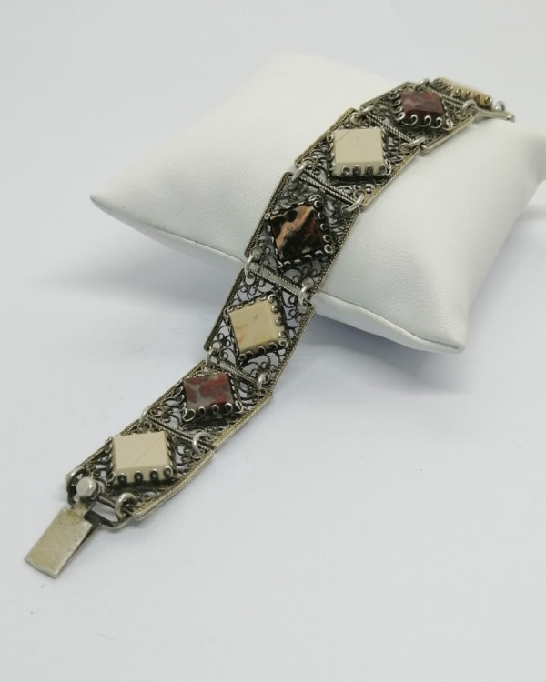Bracelet argent/vermeil, avec maillons filigranés et sertie de pierres naturelles, vers 1930. – Image 4