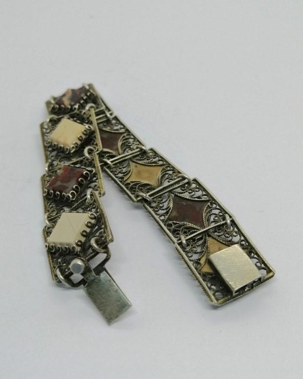 Bracelet argent/vermeil, avec maillons filigranés et sertie de pierres naturelles, vers 1930. – Image 5