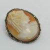 Broche/pendentif argent, marcasites et camée coquillage, femme aux bouclettes. – Image 2