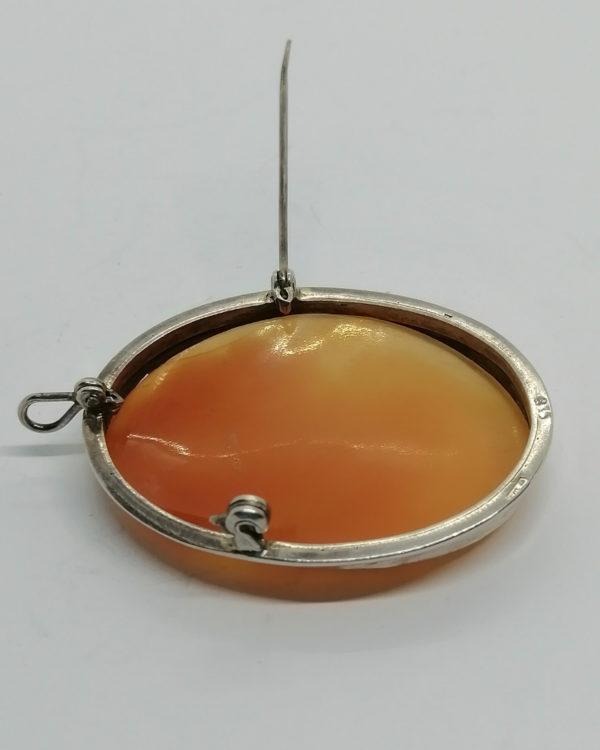 Broche/pendentif argent, camée portrait de femme aux bijoux, 1930-40. – Image 4