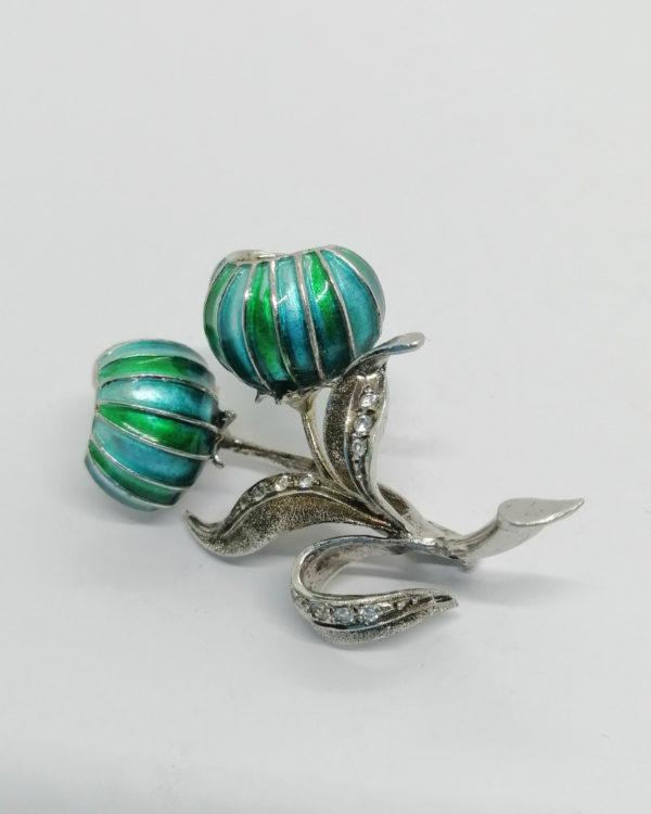 Broche argent, avec fleurs en émail, feuillages et pierres blanches. – Image 2
