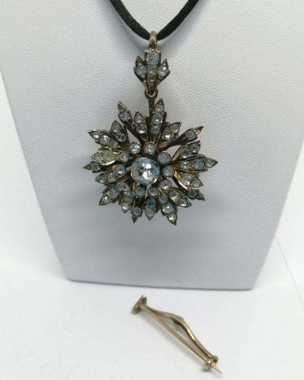 Broche/pendentif argent et vermeil rosé, à transformation, sertie de pierres en verre, Napoléon III. – Image 6