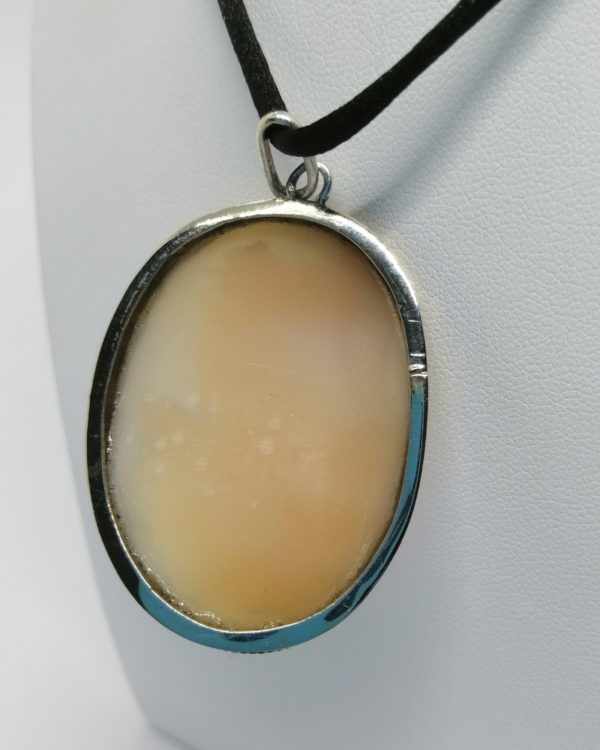 Pendentif argent, ovale avec camée coquillage, portrait de femme, 1900. – Image 4