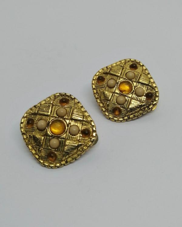 Boucles d'oreilles, clip, forme coussin, façon tissus imprimé, 1970-80. – Image 2