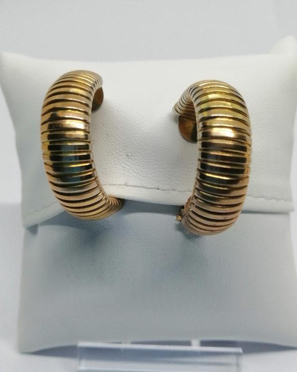 Boucles d'oreilles, clip, modèle façon tubogaz, vers 1940-50.