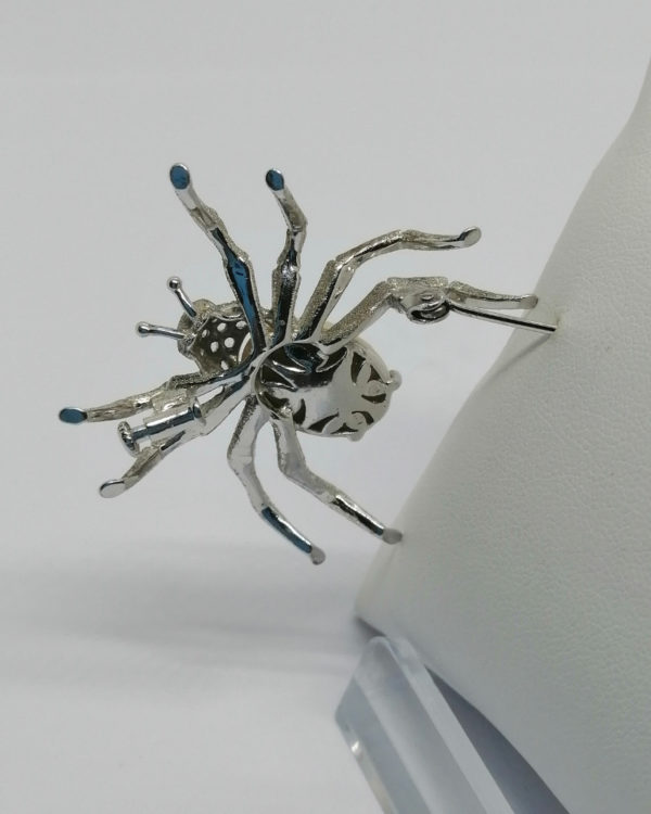 Broche araignée, belle en détails, avec perle d'imitation, et strass blanc, 1940-50. – Image 4