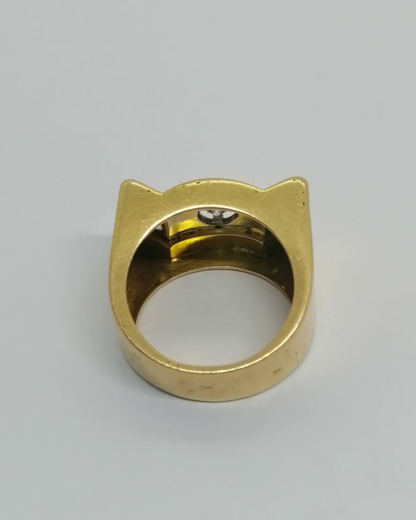 Bague en or bicolore, période Tank, avec sertie de diamants, vers 1940-50. – Image 3