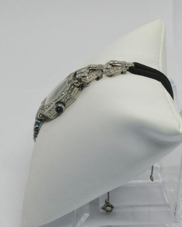 Bracelet, montre en platine, pavage de diamants, Art Déco vers 1925-30. – Image 2