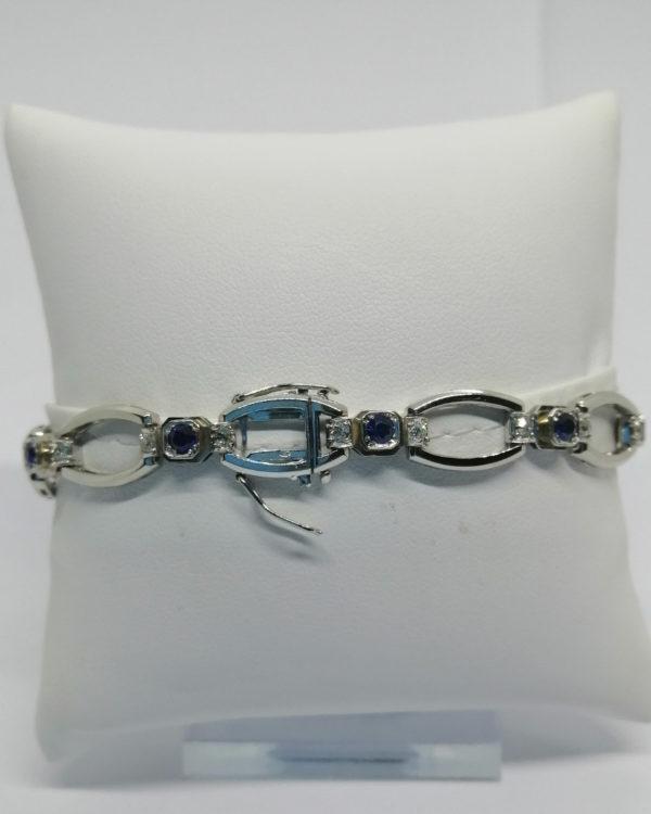 Bracelet en or gris, avec sertie de saphirs et diamants, maille Art Déco, vers 1925-30. – Image 3