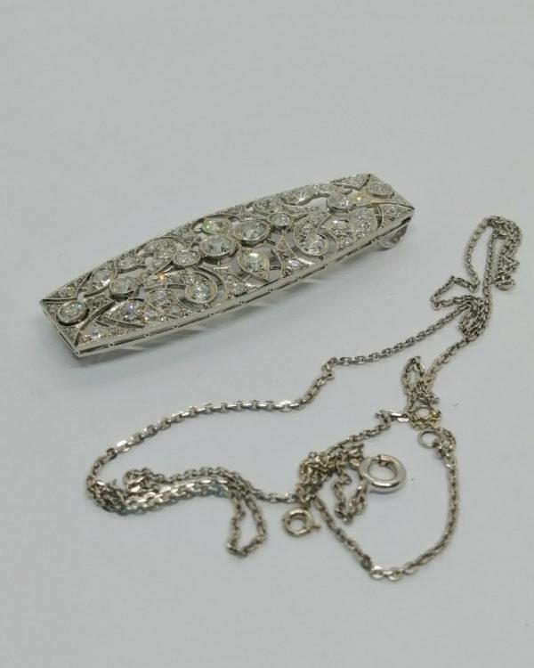 Broche/pendentif, or gris et platine, ajourée avec pavage de diamants, Art Déco 1925-30. – Image 8