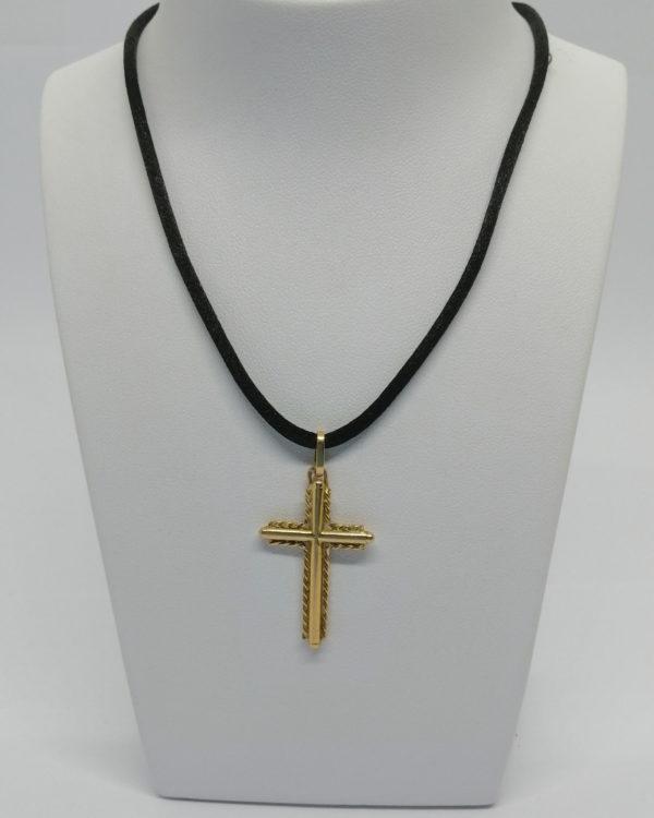 Pendentif, croix en or jaune, avec fil tourné, vers 1950-70.