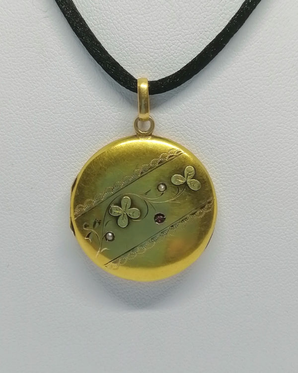 Pendentif, cassolette en or bicolore, motif végétal, Art Nouveau, vers 1900. – Image 2