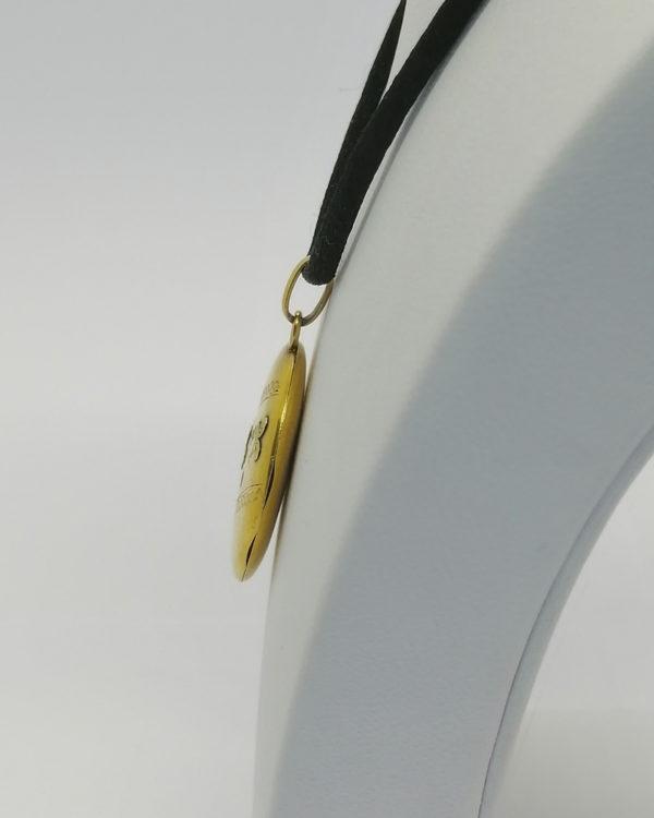 Pendentif, cassolette en or bicolore, motif végétal, Art Nouveau, vers 1900. – Image 4