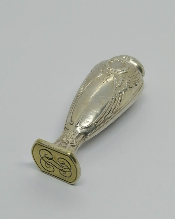 Cachet ou sceau, argent massif, décor végétal. – Image 4