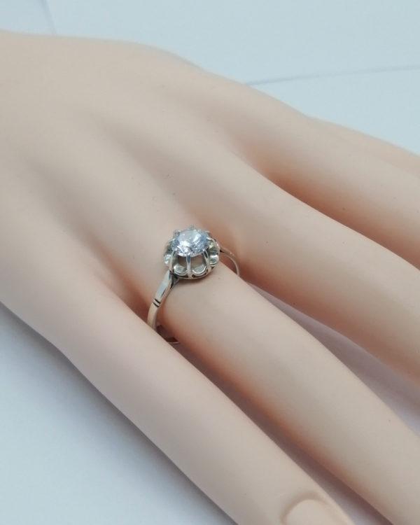 Bague argent, solitaire avec zirconium naturel, vers 1920. – Image 4
