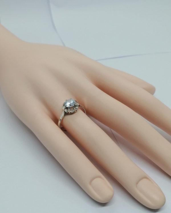 Bague argent, solitaire avec zirconium naturel, vers 1920. – Image 5