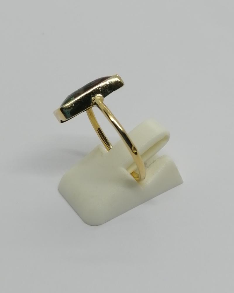 Bague en or jaune avec un émail sur cuivre, portrait, Limoges vers 1900-20. – Image 3