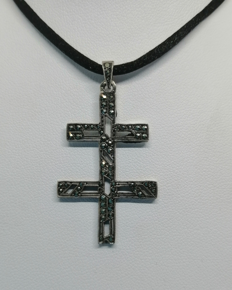 Pendentif argent, croix de Lorraine, pavée de marcasites, 1920. – Image 2